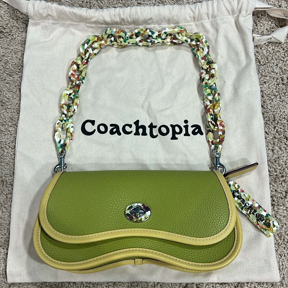 RARE Coachtopia Wavy Dinky Lime Green / Sunflower